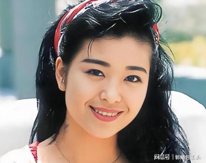 各的”“最癫狂亚姐”的瓜克死老公、爱泡二婚“各玩(图4)